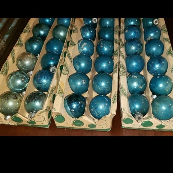 RESERVED For Alicia Vintage Christmas - Picture 13 of 14